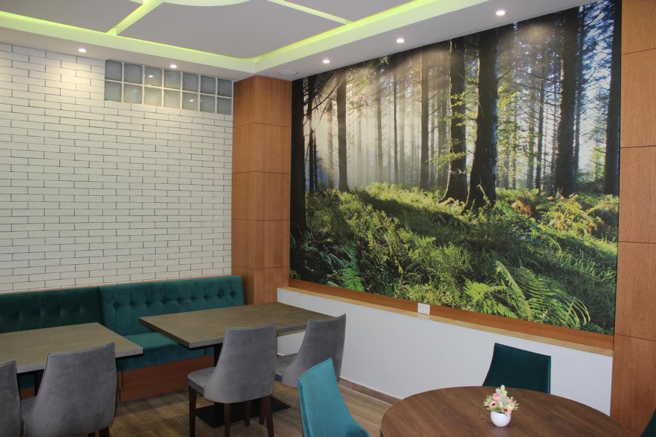 Luander Hotel Тирана Экстерьер фото