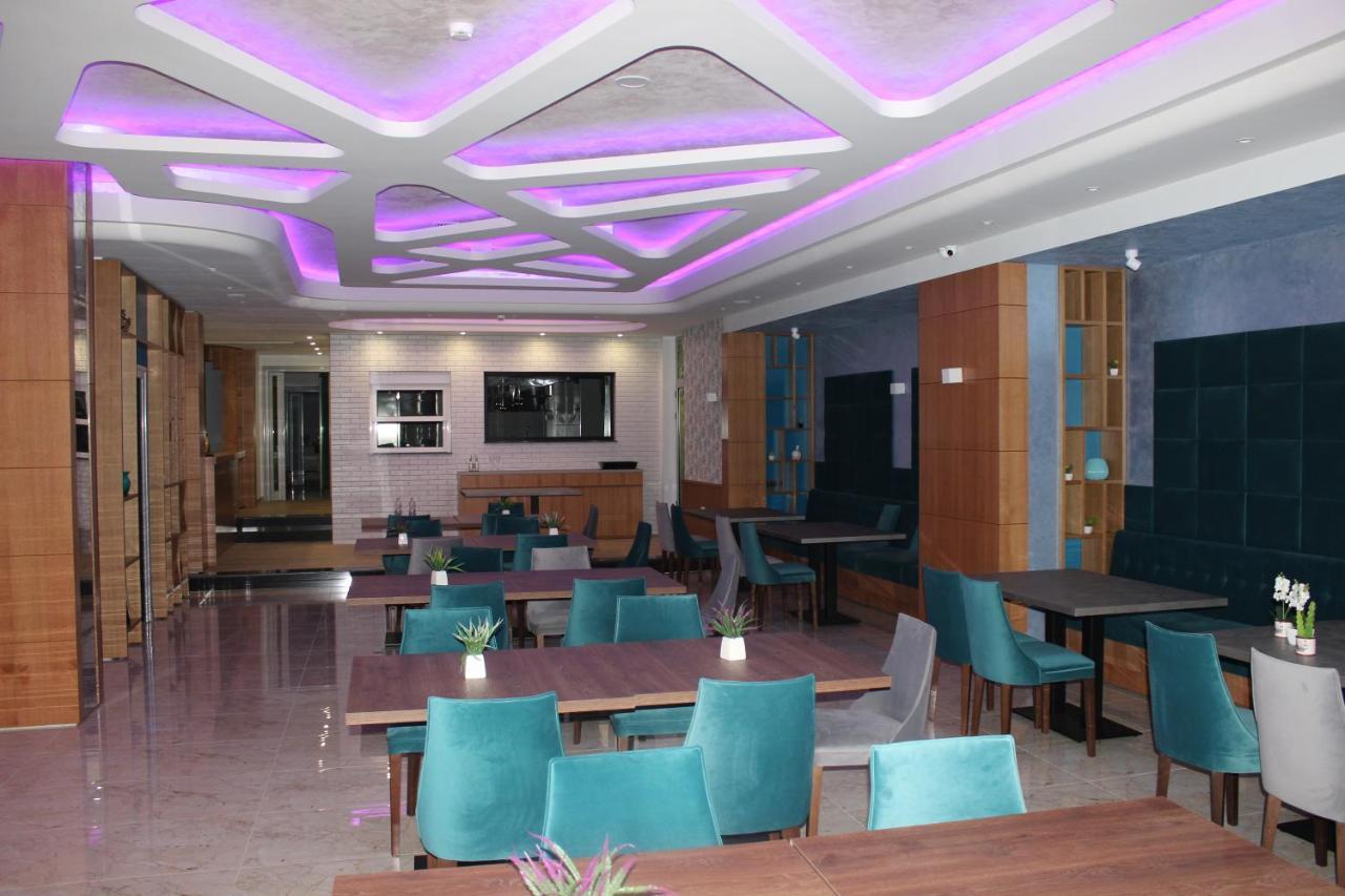 Luander Hotel Тирана Экстерьер фото