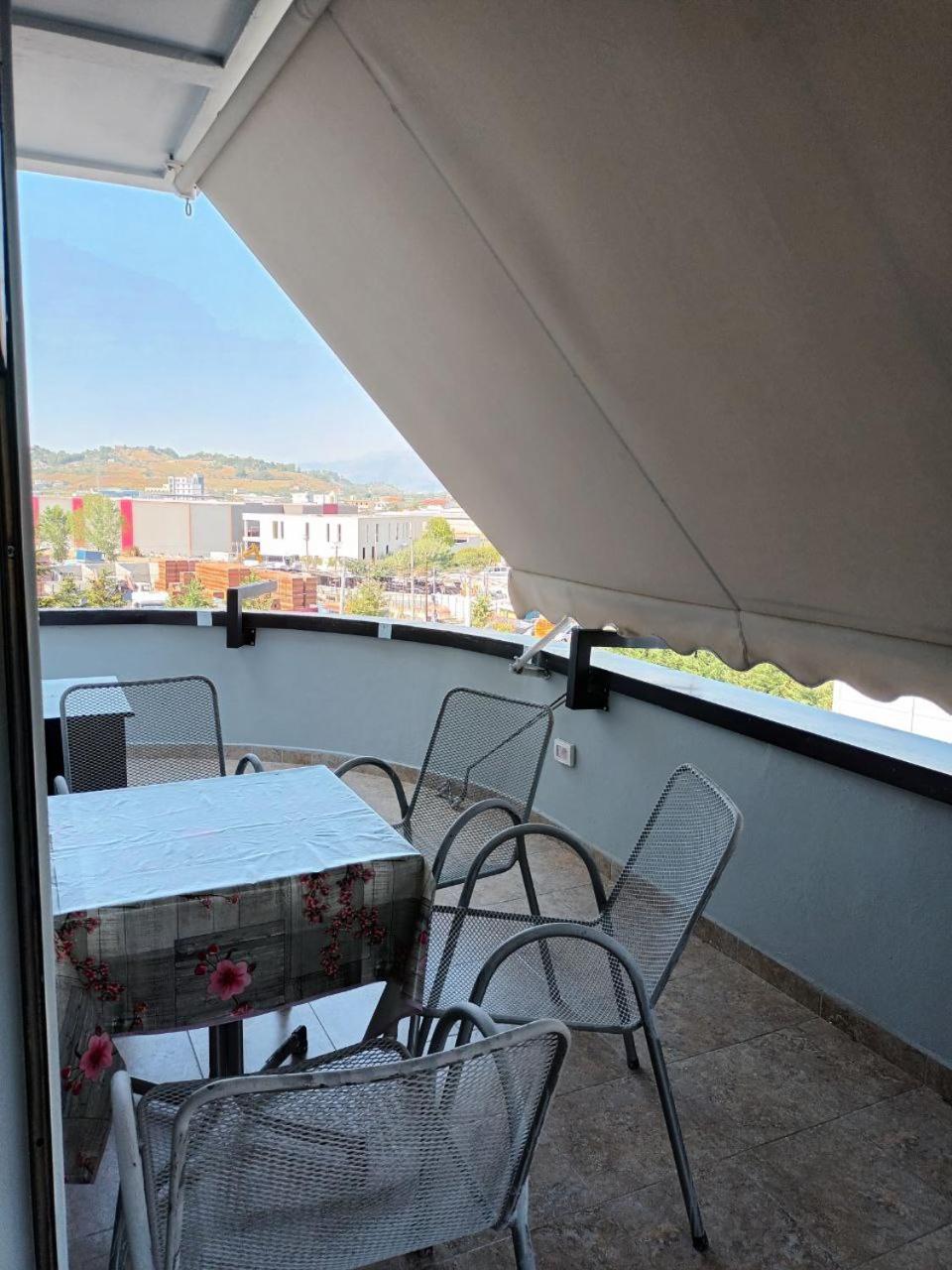 Luander Hotel Тирана Номер фото